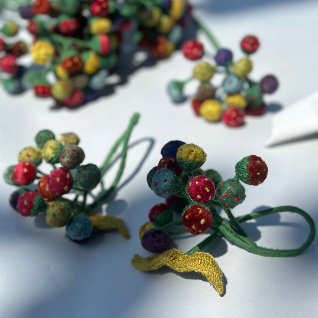 Bouquet of Flowers Napkin Ties (6 pieces)