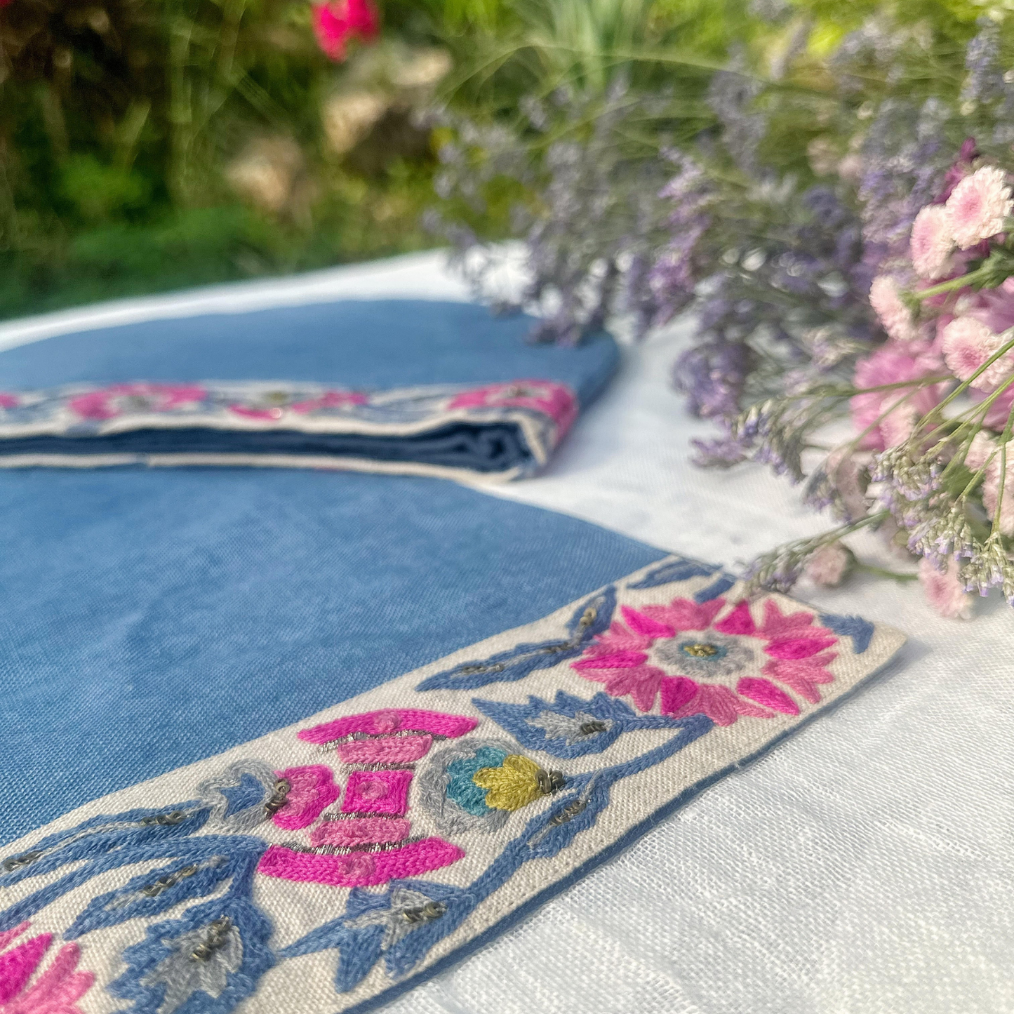 Anaar Butah Tea Cosy Set